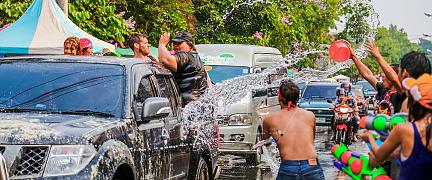 Guía definitiva de Songkran: el festival del agua de Tailandia