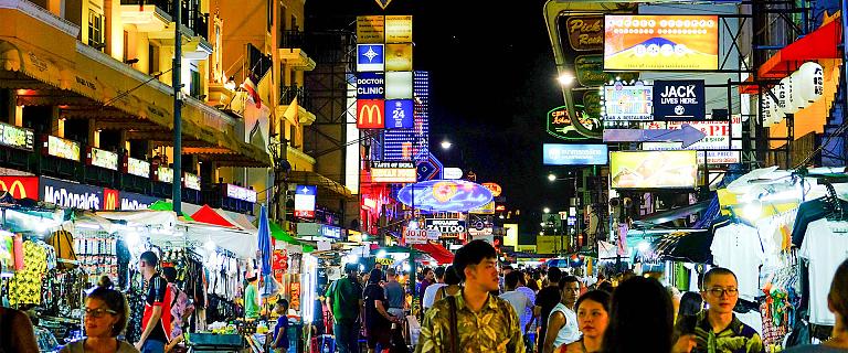8 Best Markets Around Bangkok You Should Not Miss