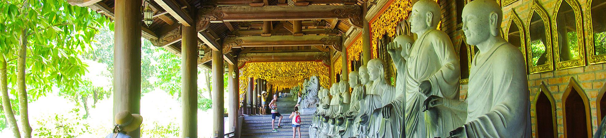 10 Best Vietnam's Temples and Pagodas to Visit