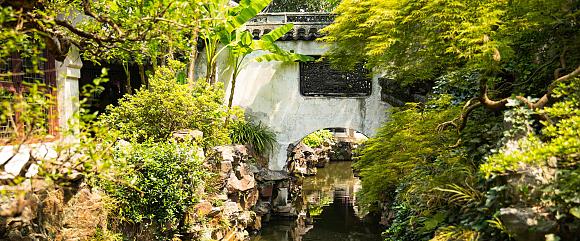 China Payment Guide 2025: How to Use WeChat Pay & Alipay