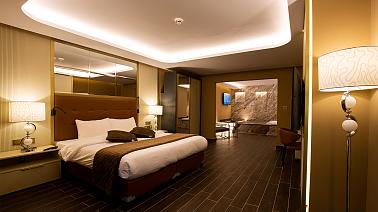 Petra Moon Luxury Hotel