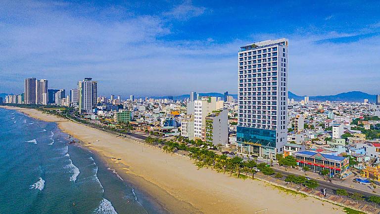 Le Sands Oceanfront Danang Beach