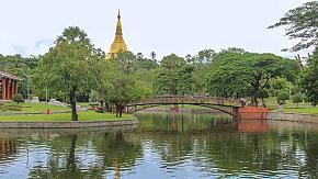 Kandawgyi Lake