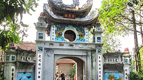 Ngoc Son Temple
