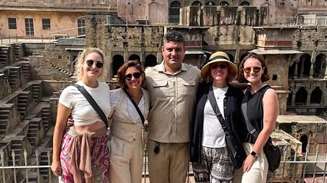 Elizabeth's Family with A Local Guide