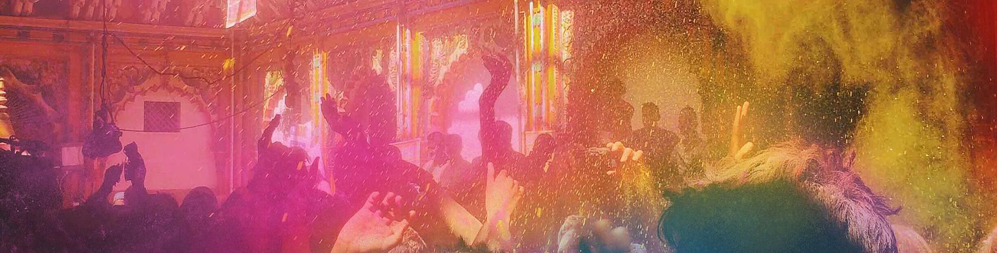 Triángulo Dorado con Holi Festival 2026