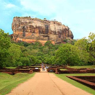 Roca del leon en Sri Lanka