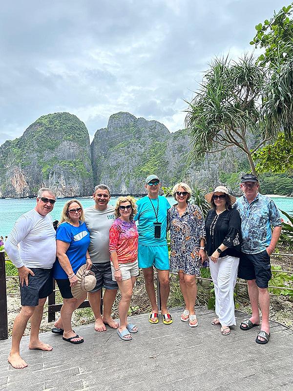 Clientes en una isla en Tailandia