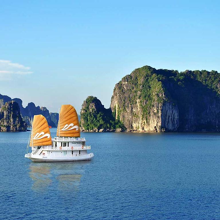 Crucero por la bahía de Halong