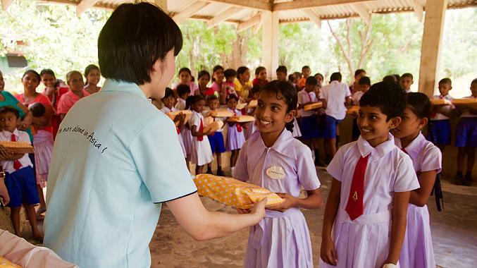 Visita a una Escuela de Sri Lanka