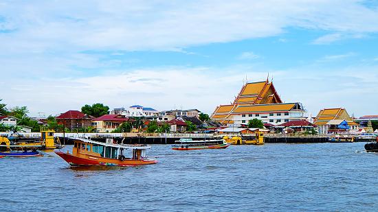 Long-Tail Boat Cruise in Bangkok