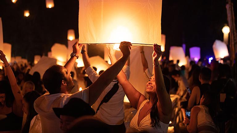 Release Lantern Together