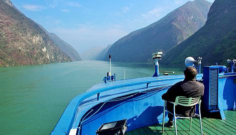 China Yangtze River cruise