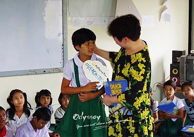 Read a Story for Students in Myanmar