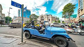 Saigon City Tour by Army Jeep