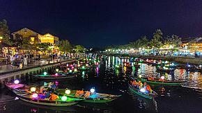 Hoi An Boat Ride with Water Lantern Release