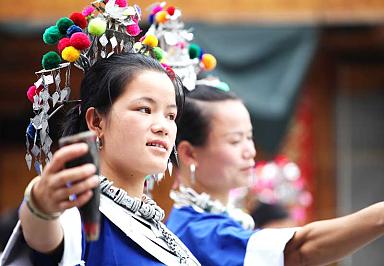 Colorful Guangxi: Exotic Ethnic Customs