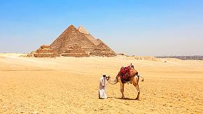 Cairo Essence with Pyramids