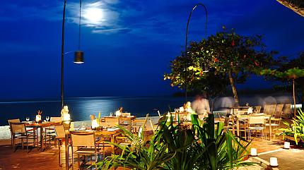 Leisure Night By the Ocean