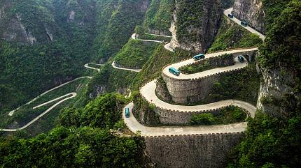 Tianmenshan Winding Mountain Road, Zhangjiajie