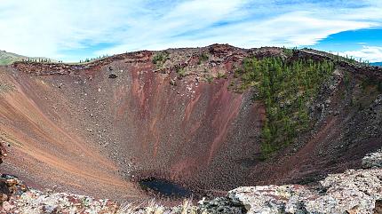 Khorgo Volcano