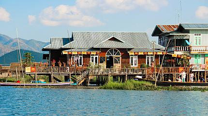 Local Family on the Inle Lake
