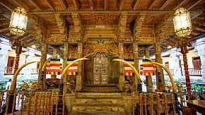 Templo de la Reliquia del Diente de Buda