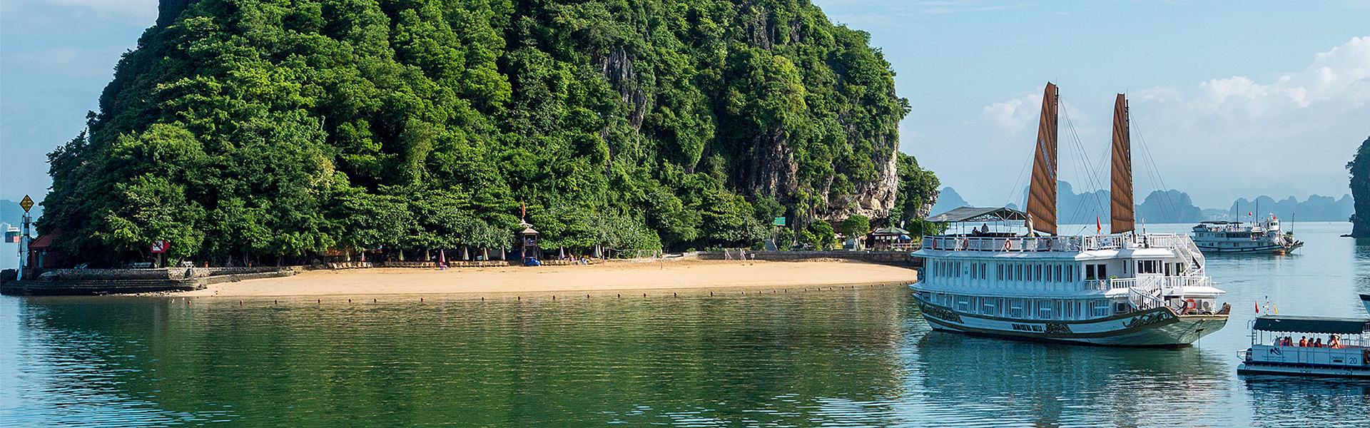 Crucero por la Bahía de Halong
