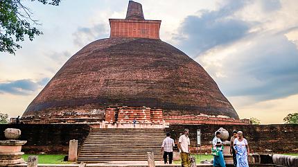 Complejo Abayagiri, Anuradhapura