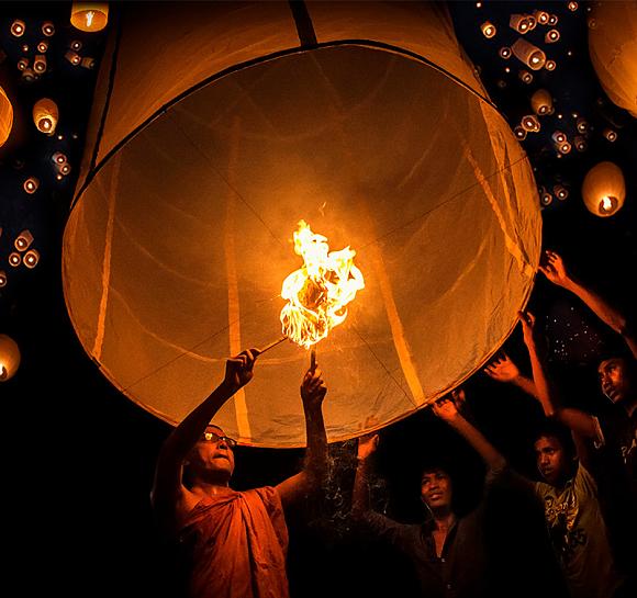 Water Lantern Festival (Loy Krathong) 2024 & 2025 Odynovo