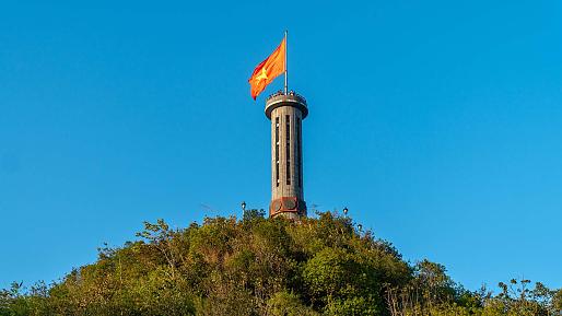 Lung Cu Flag Tower
