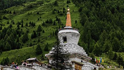 Scenery of Siguniang Mountain