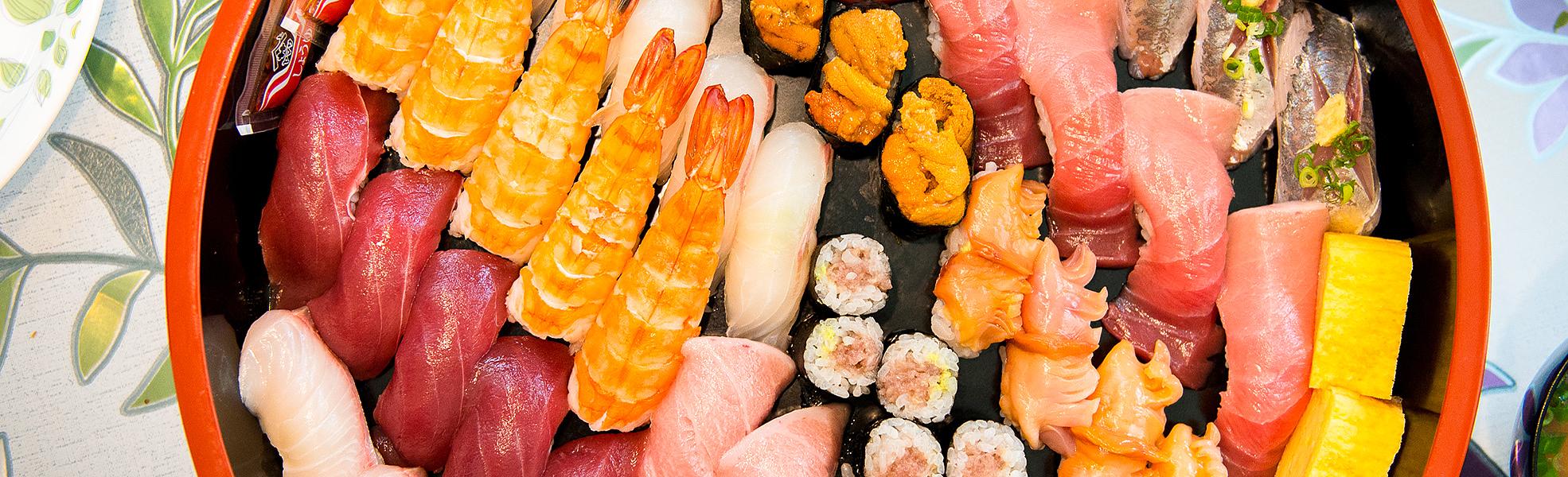 Enjoy Sushi in Tokyo