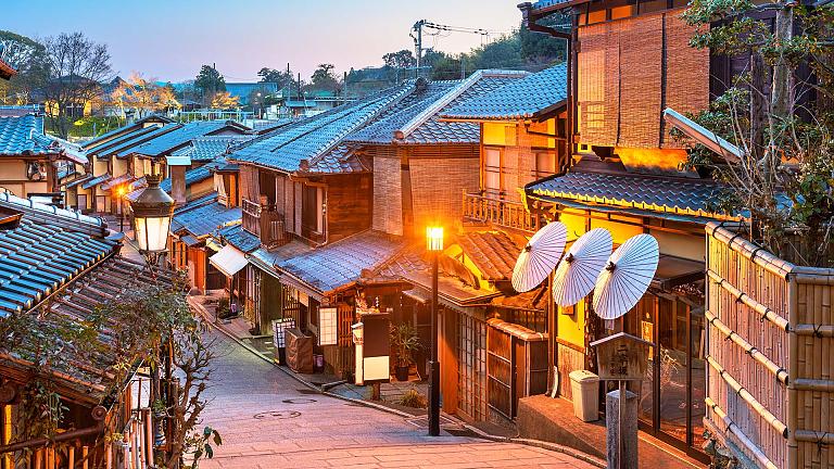 Alleyway in Kyoto, Japan