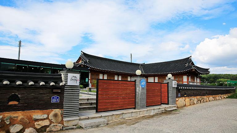 Hanok