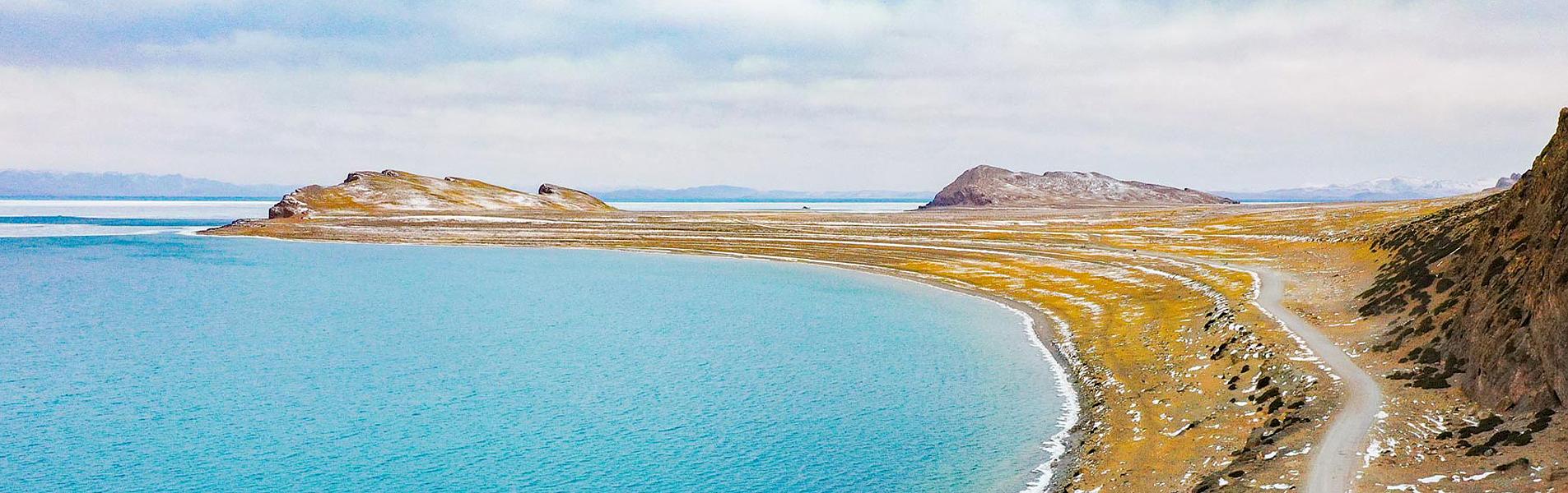 Yamdrok Lake, Lhasa