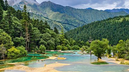 Huanglong Scenic Area