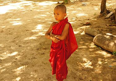 Mayanmar monk