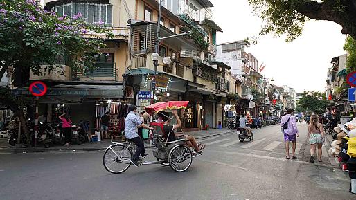 Hanoi Old Quarter by Cyclo