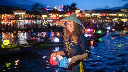Water Lantern Release in Hoi An Ancient Town