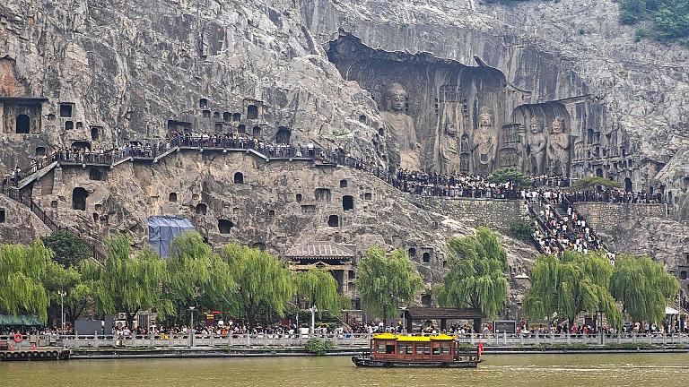 Longmen Grottoes, Luoyang