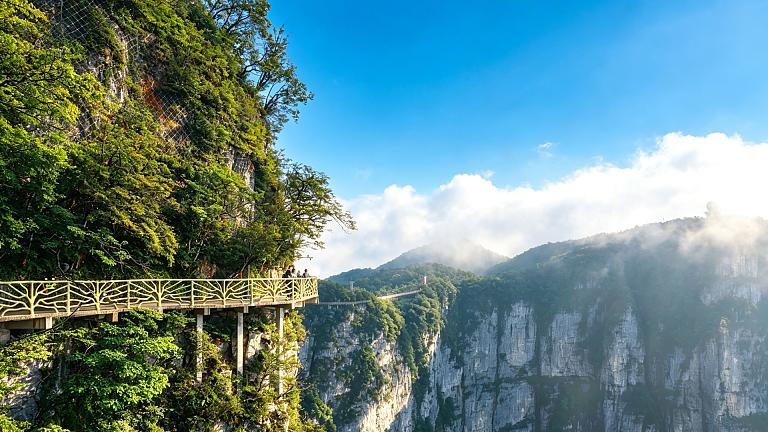 Glass Walkway in Tianmen Mountain, Zhangjiajie