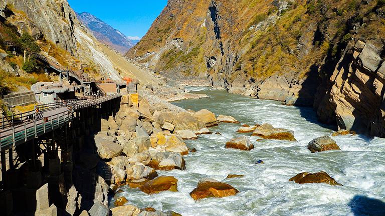 Tiger Leaping Gorge, Lijiang